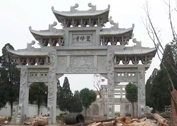 石牌楼19