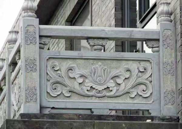 青石栏杆